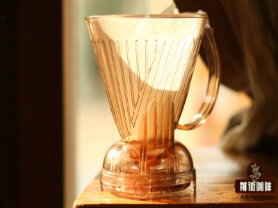 Шаги заваривания в Clever Cup. Официальное руководство по использованию Clever Cup. Описание вкуса и текстуры кофе Costa Rica Geisha Blend, заваренного в Clever Cup